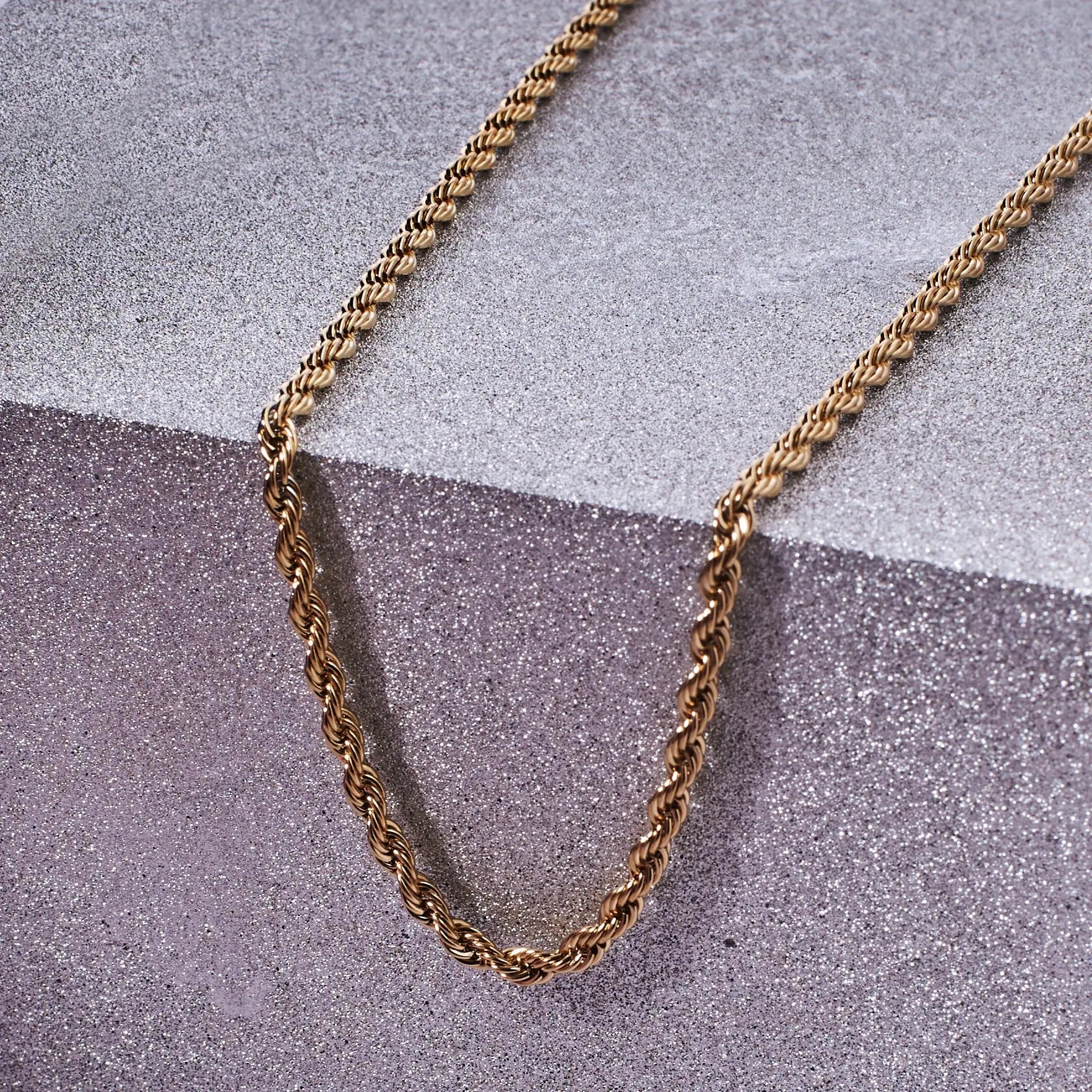 Aegisloop Golden Chain