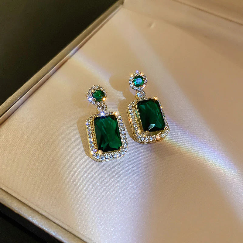 Avery Emerald Crystal Earring