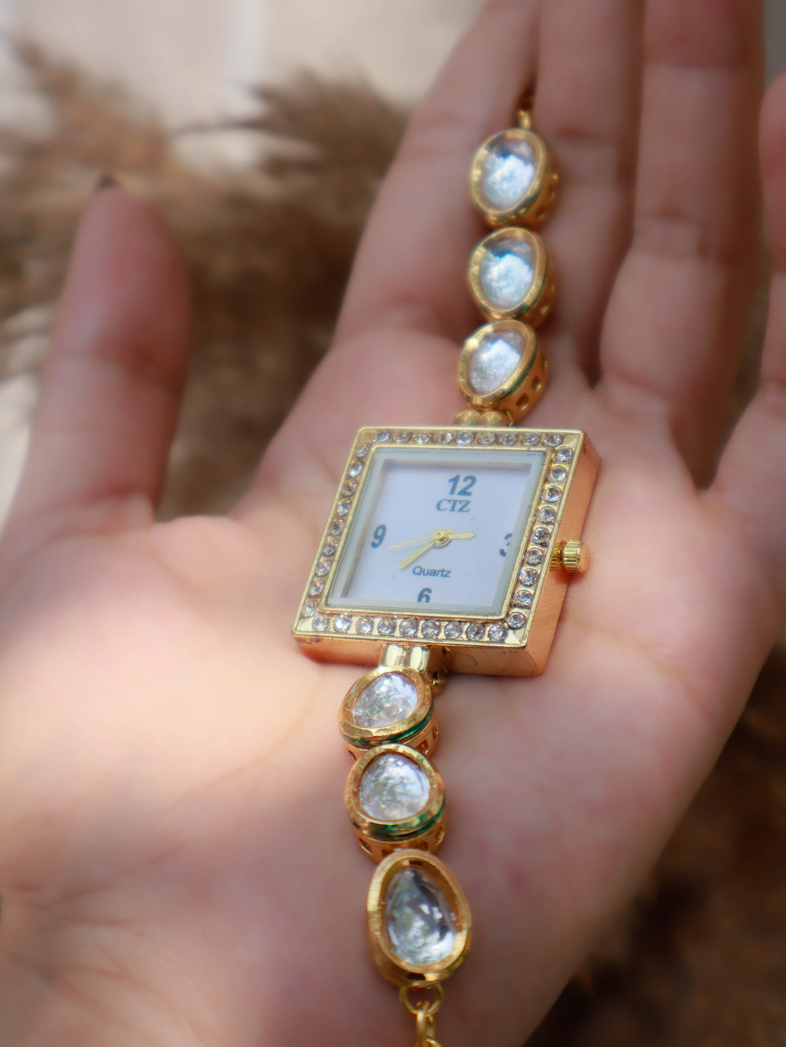 Kundan Wrist gold-plated Watch
