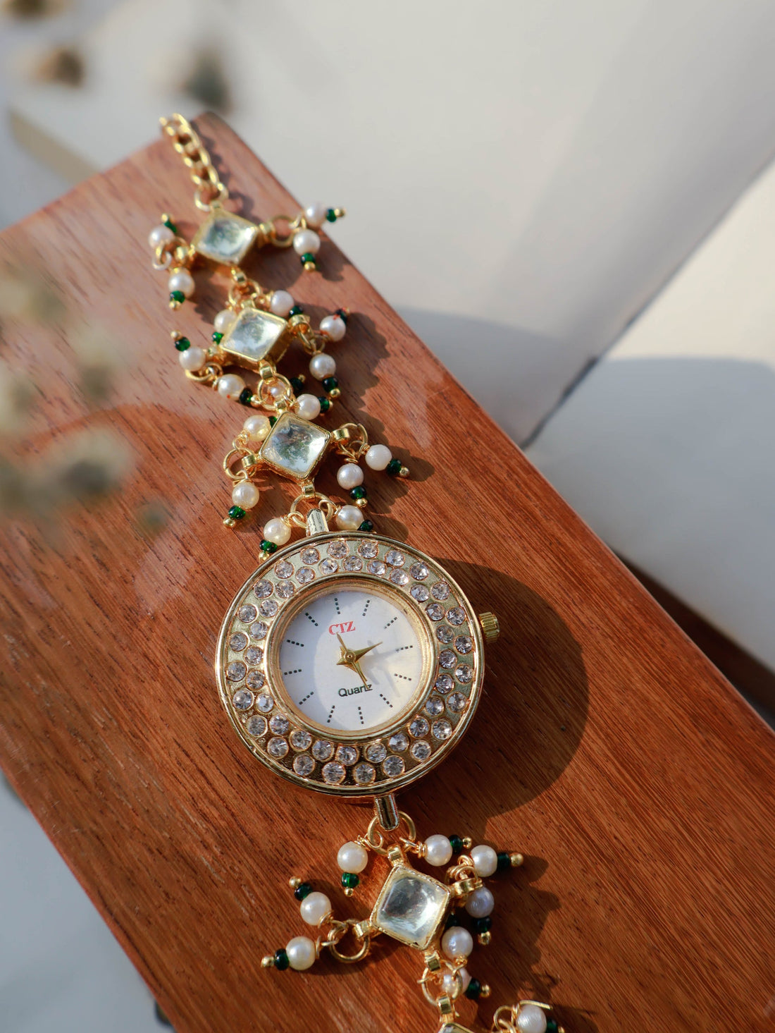 Kundan Green Wrist Watch