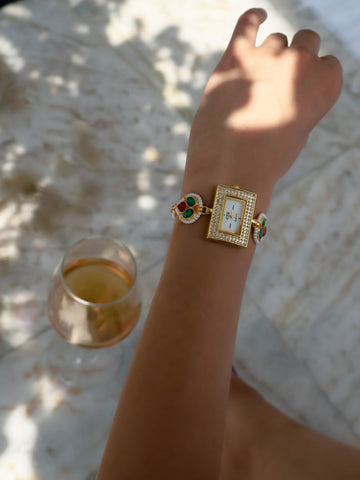 Red-Green Kundan Wrist Women Watch
