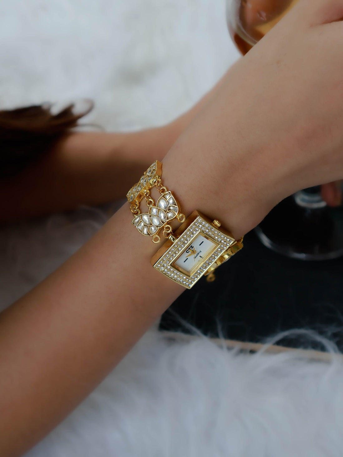 Kundan Lotus Wrist gold-plated Watch