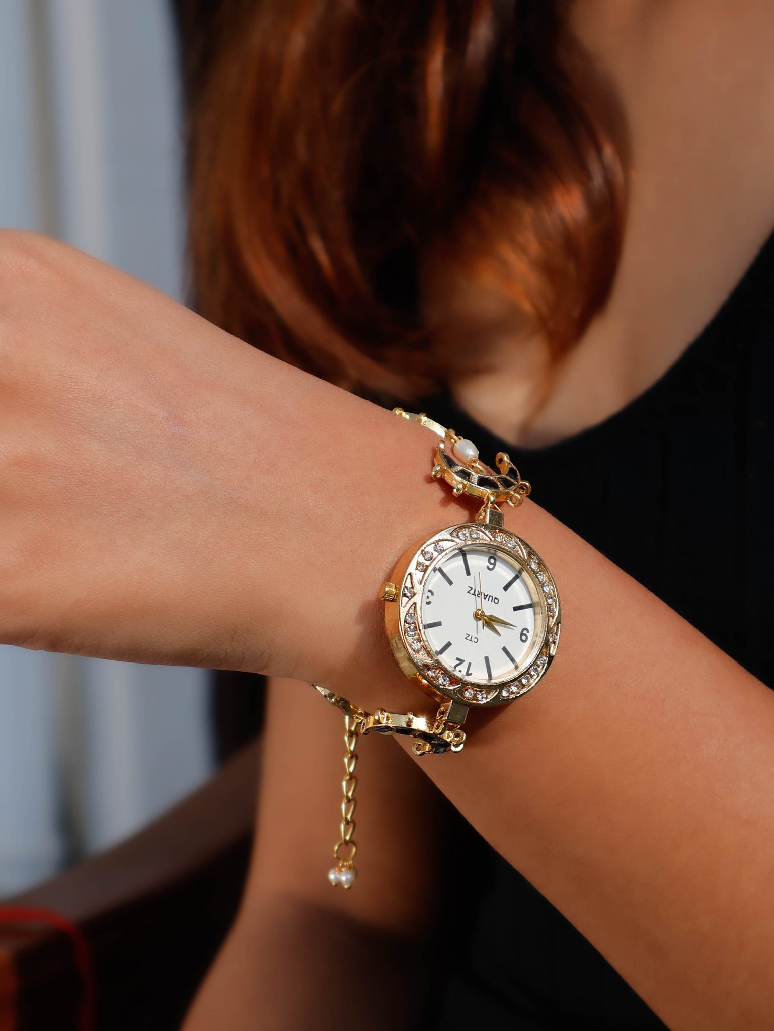 Kundan Women Wrist Chain Watch