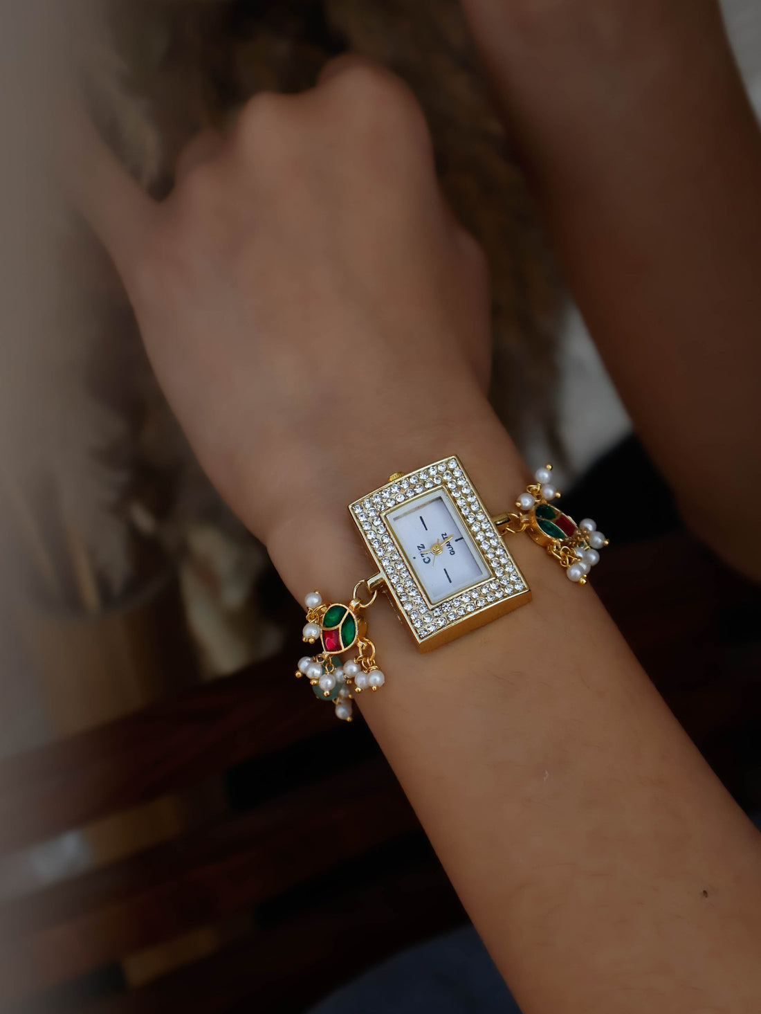 Kundan Mint Green Wrist Watch