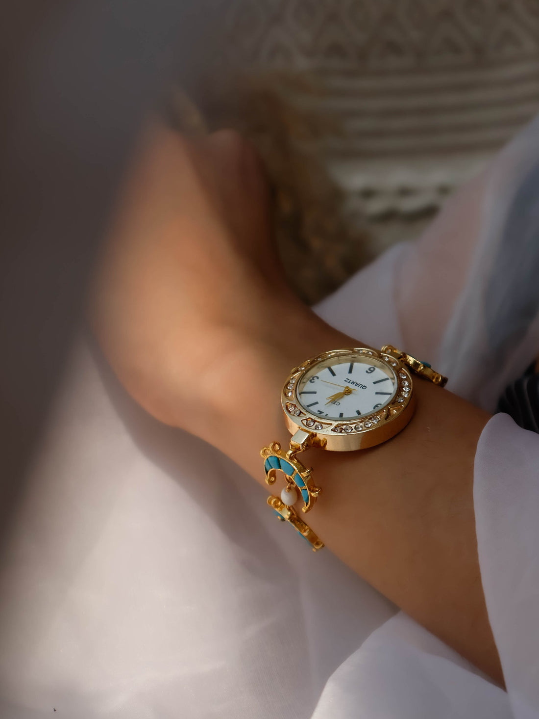 Blue Kundan Wrist Chain Watch