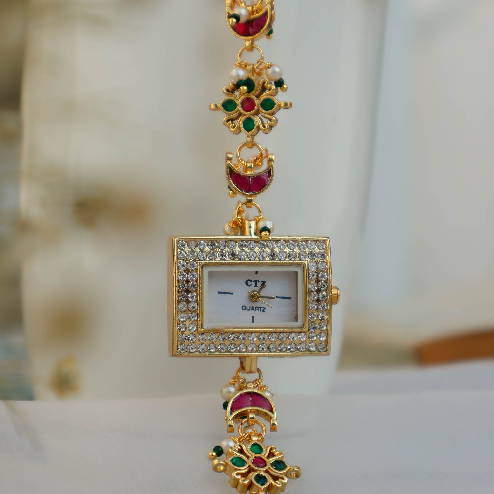 Green-Red Kundan Wrist Chain Watch