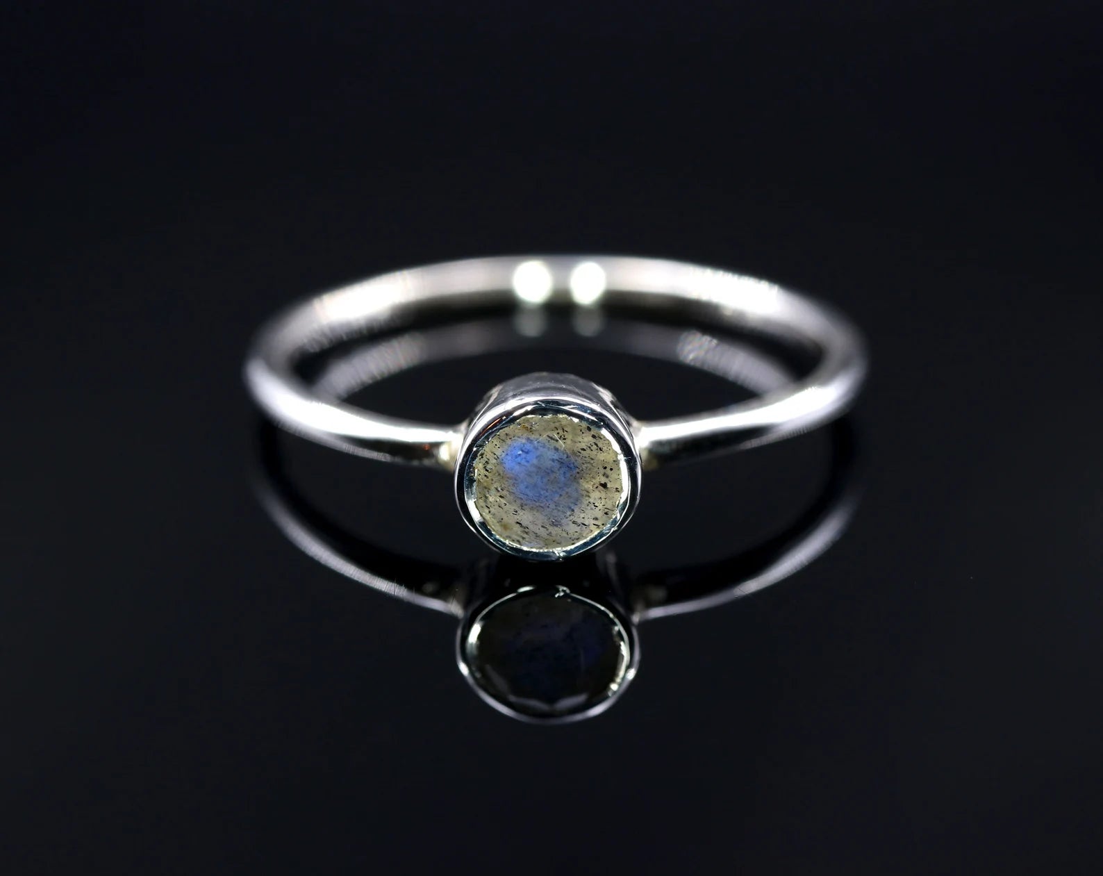 Natural labradorite ring, boho ring, silver jewelry, womens ring,