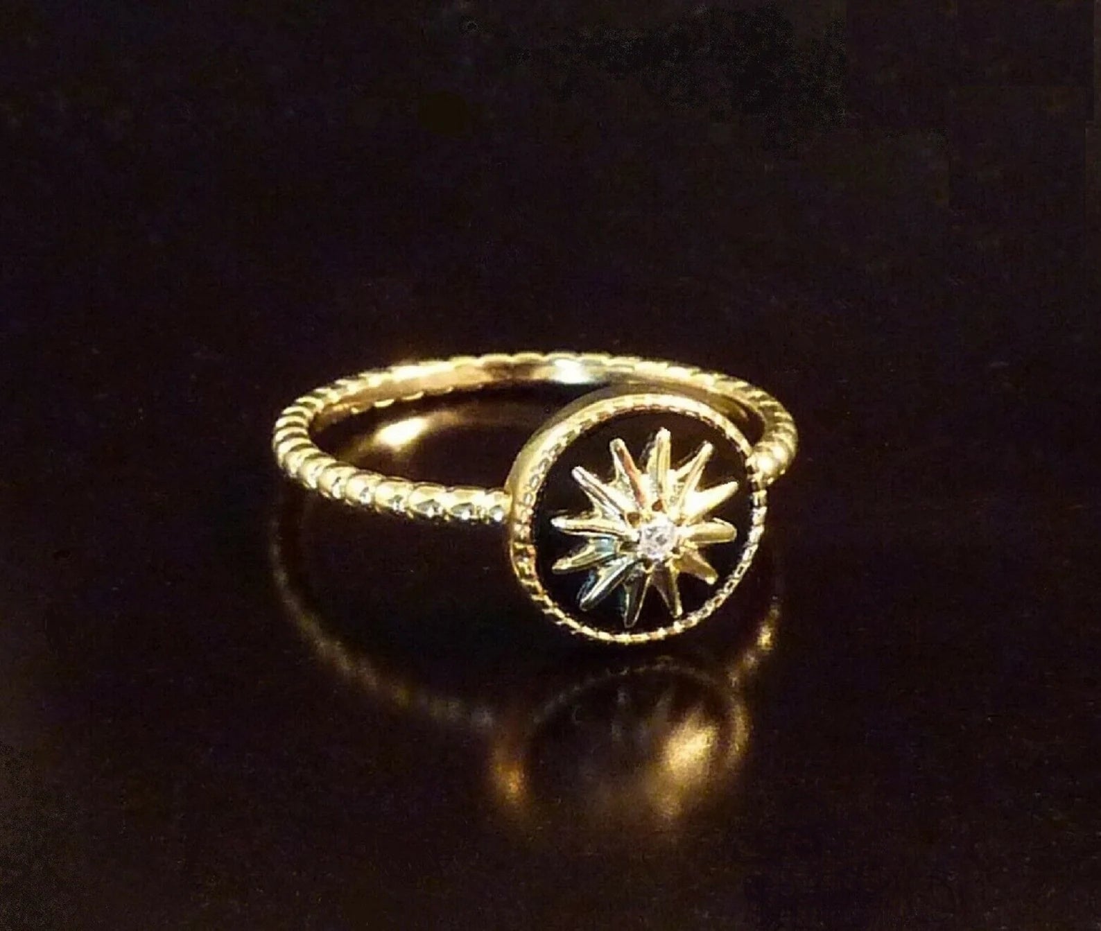 Fine women's ring