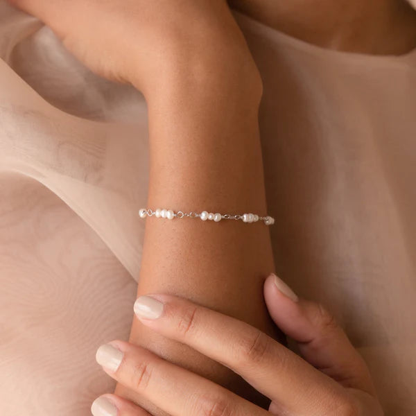 Timeless Grace Hali Pearl Station Bracelet