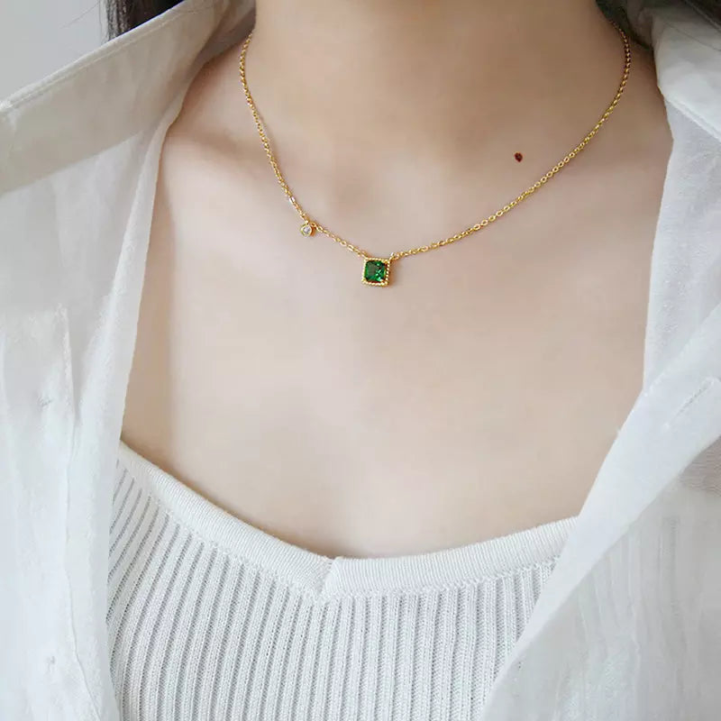 Eva Emerald Necklace