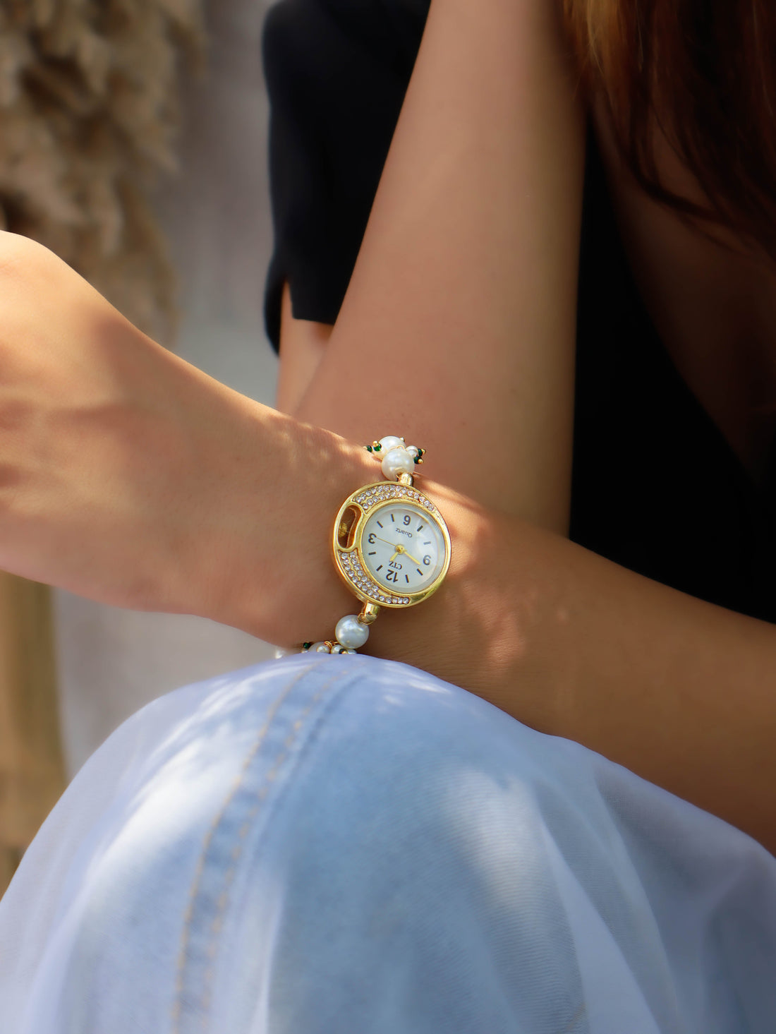 pearl green wrist fashion watch
