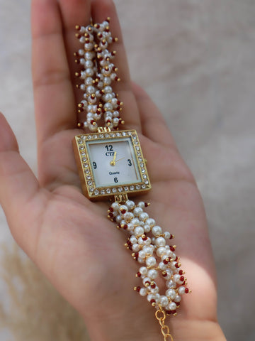 Pearl Red Wrist Watch